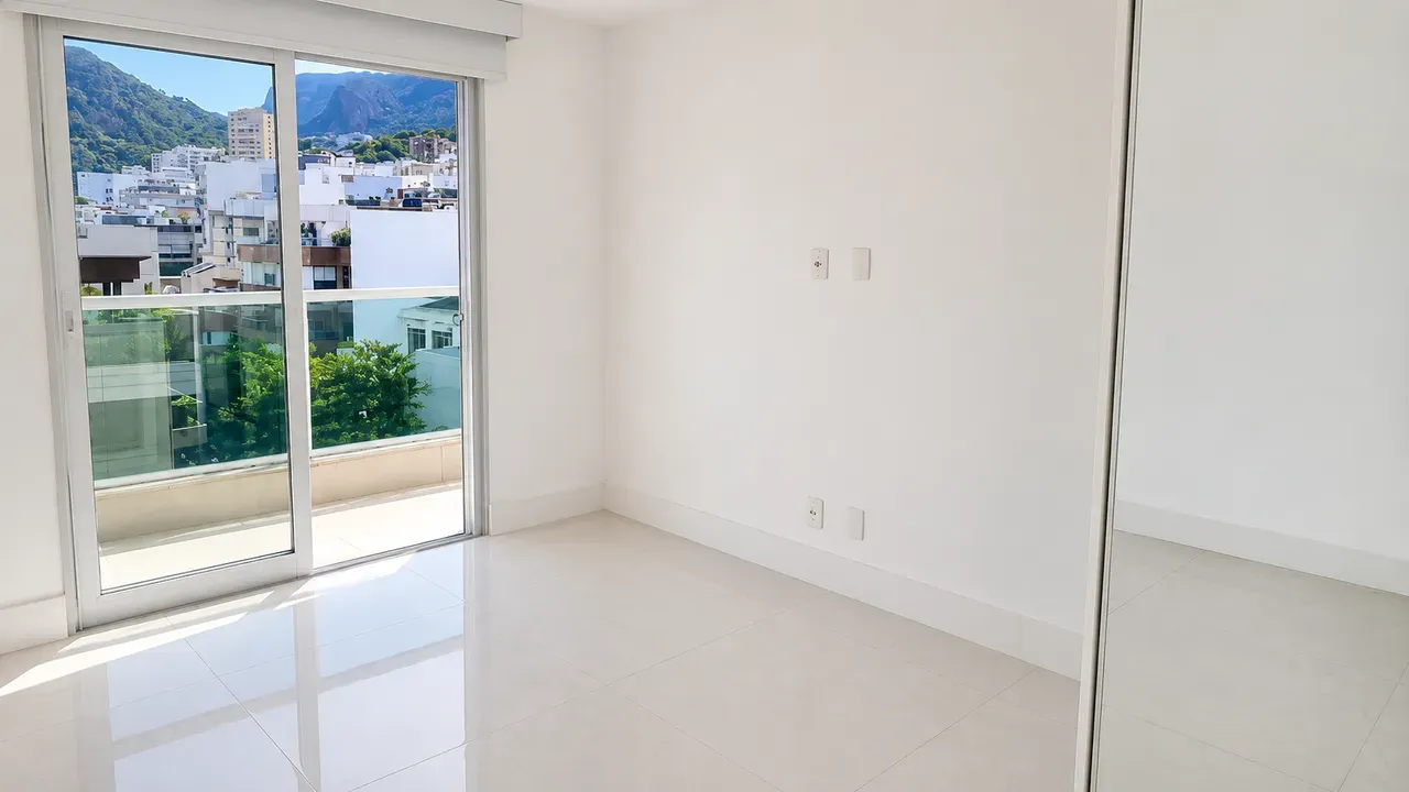 Triplex com 3 dormitórios e 5 banheiros — photo 28