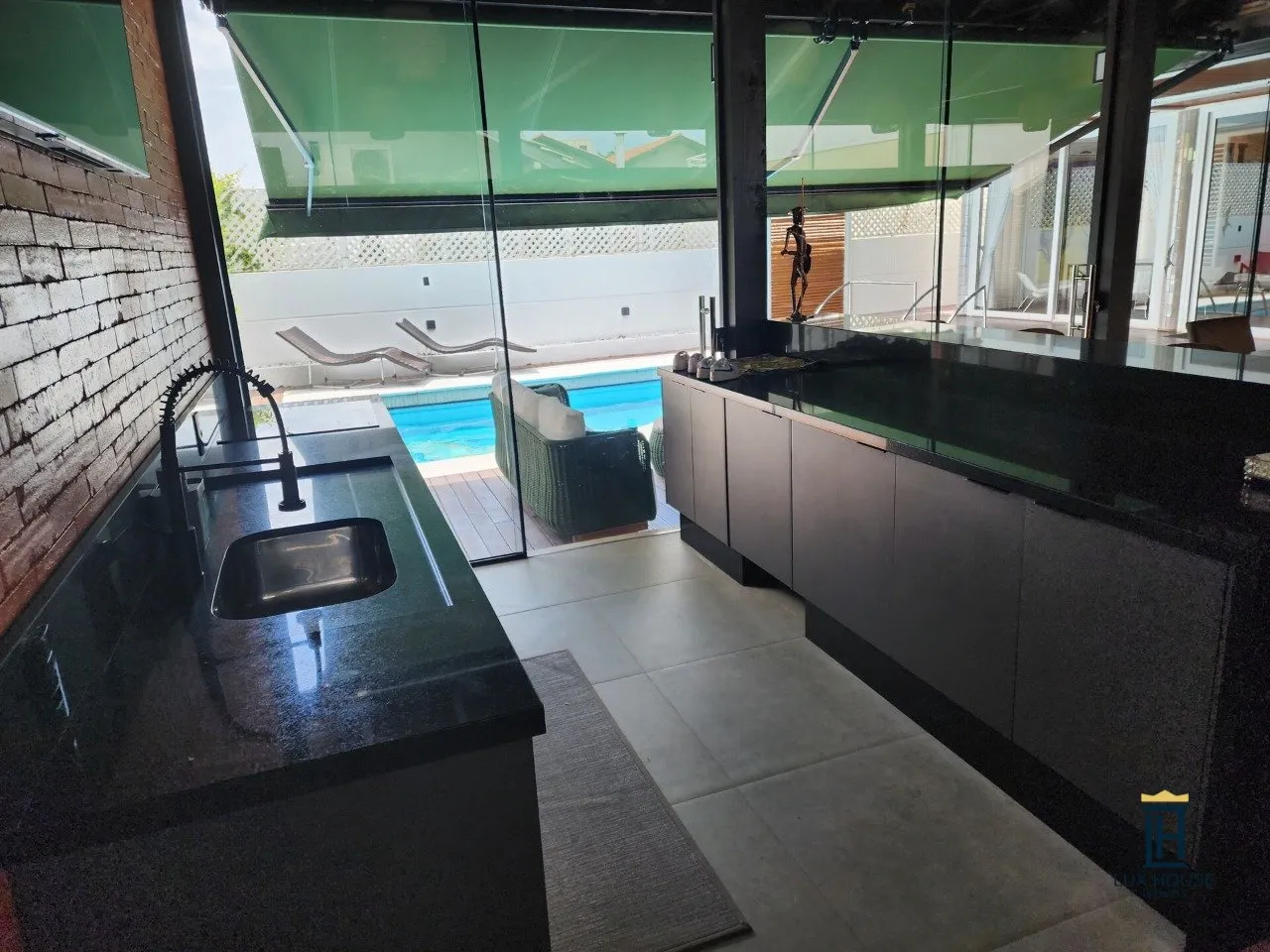 Casa amueblada con 5 suites y 450 m² para locación anual — photo 16