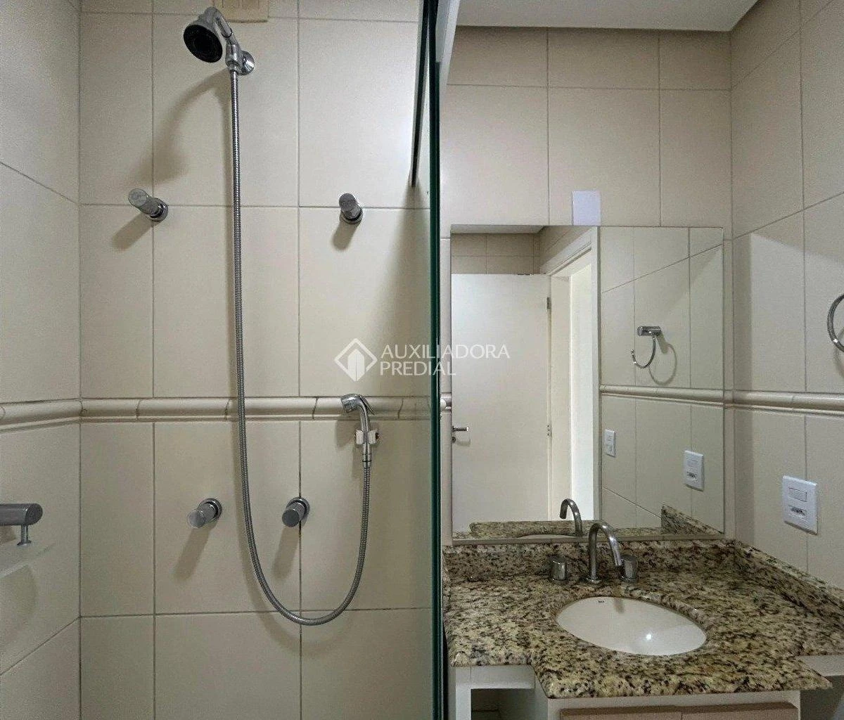 Квартира 85 м² с 2 спальнями и 1 парковкой — photo 11