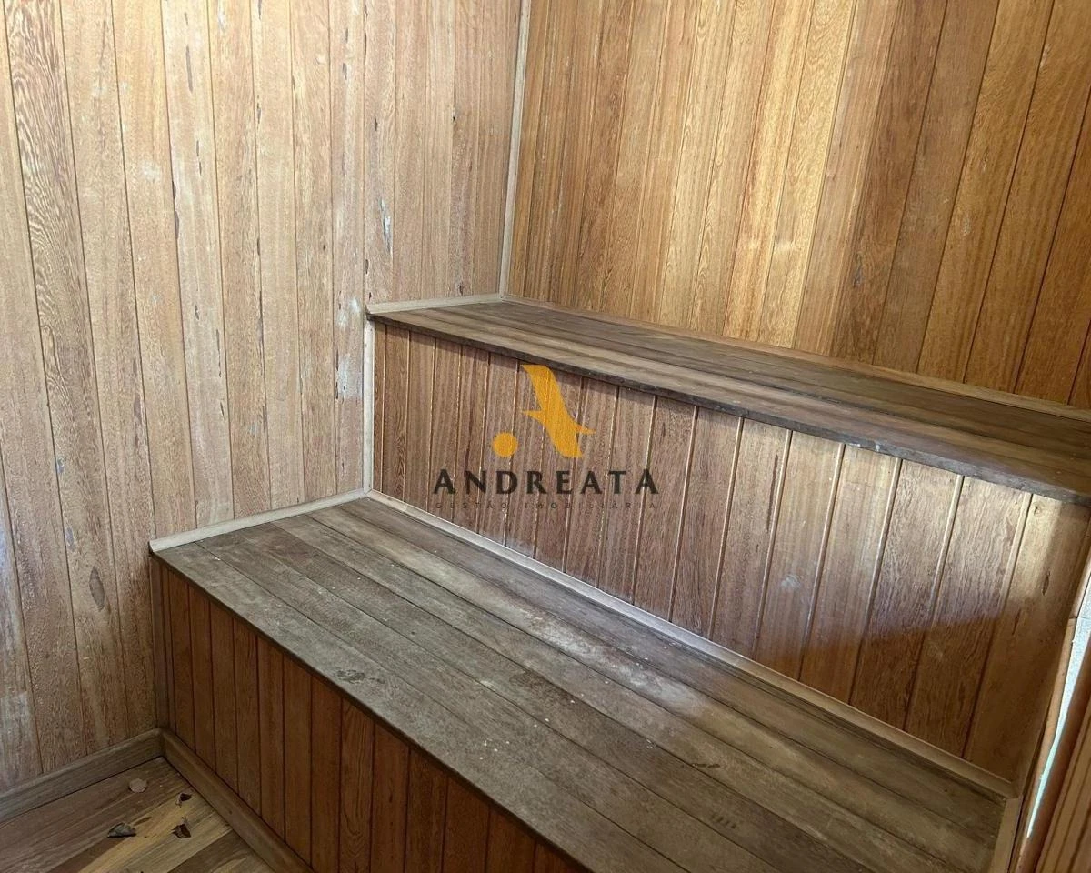 Unfurnished 6-bedroom house with 248 m² — photo 38