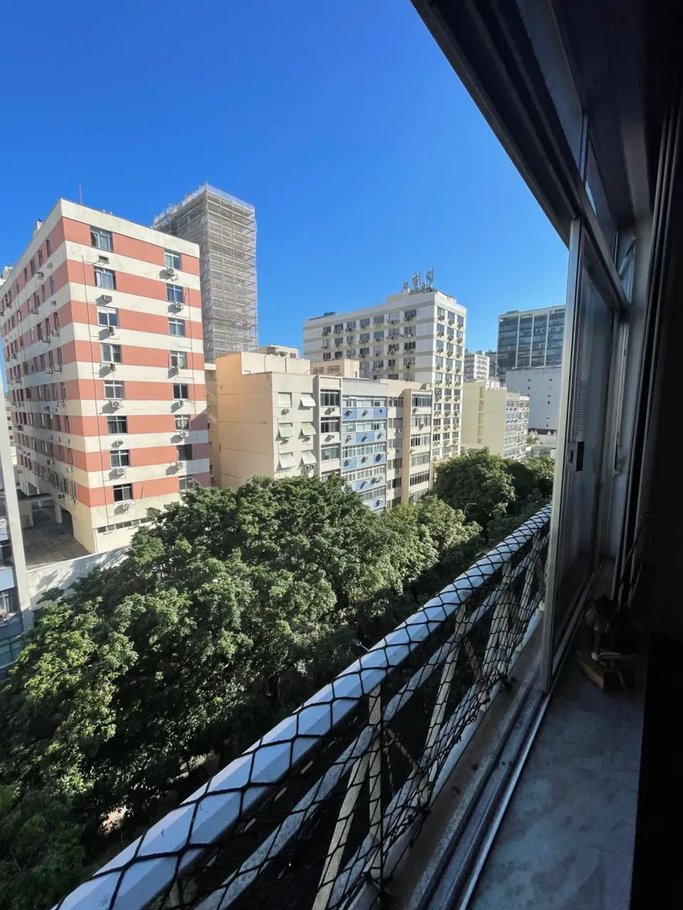 Apartamento mobiliado com 4 quartos e 5 banheiros — photo 13