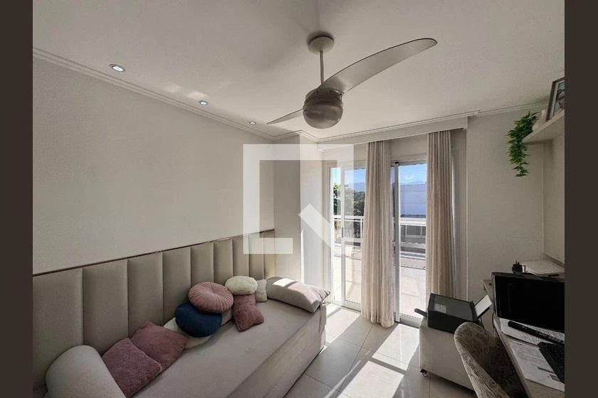 Furnished 3-bedroom apartment with 235 m² and 2 parking — photo 19