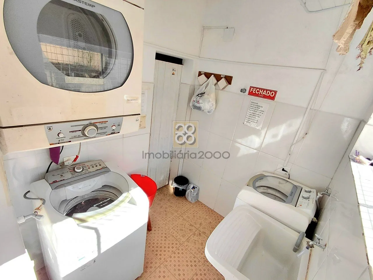 Furnished 1-bedroom apartment with shared laundry — photo 12
