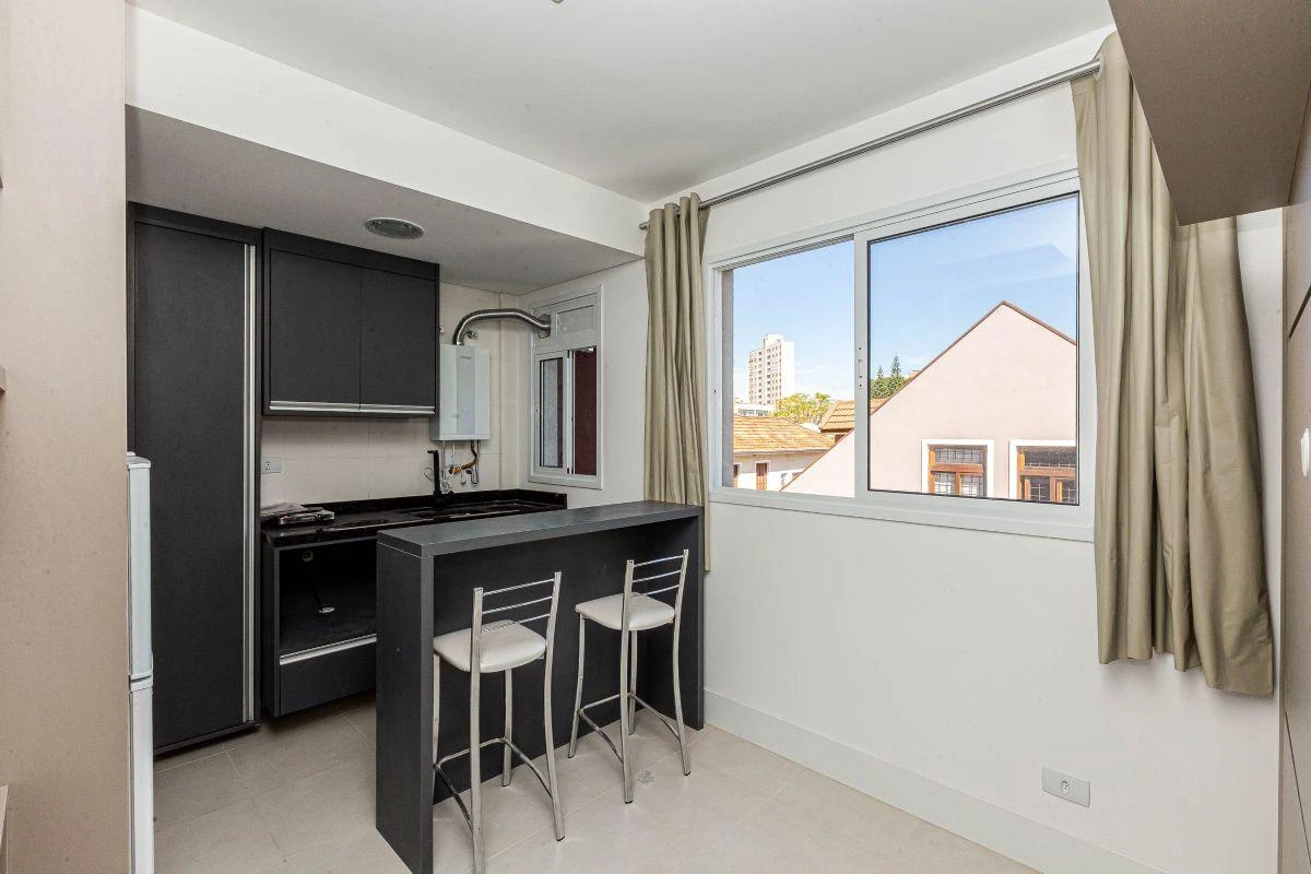 Furnished 1-bedroom apartment with open-plan kitchen 35 m²