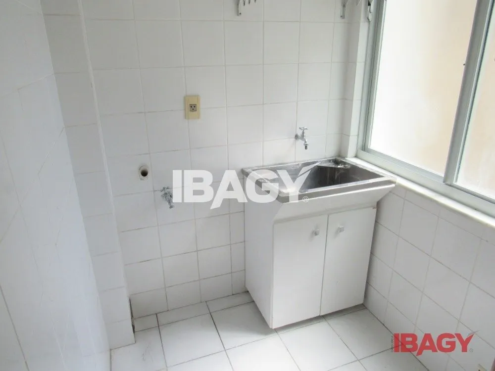 Меблированная квартира с 2 спальнями и сьютом — photo 8