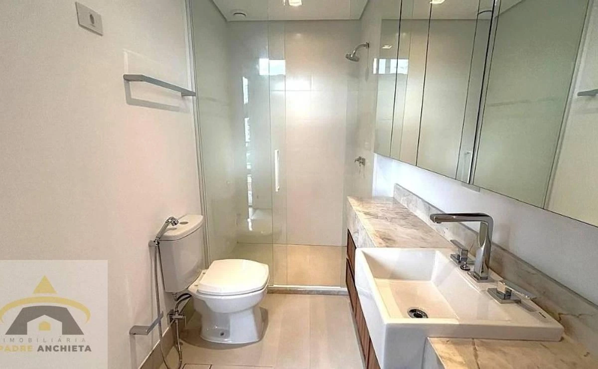 2-bedroom apartment with a washing machine in Curitiba — photo 11