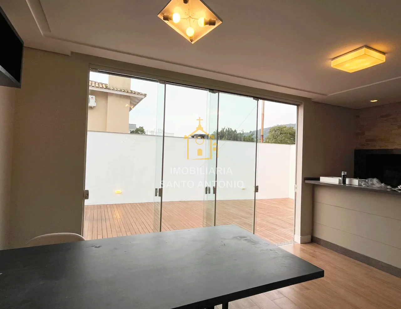 Casa de 360 m² no 2º andar com 2 vagas e cozinha integrada — photo 9