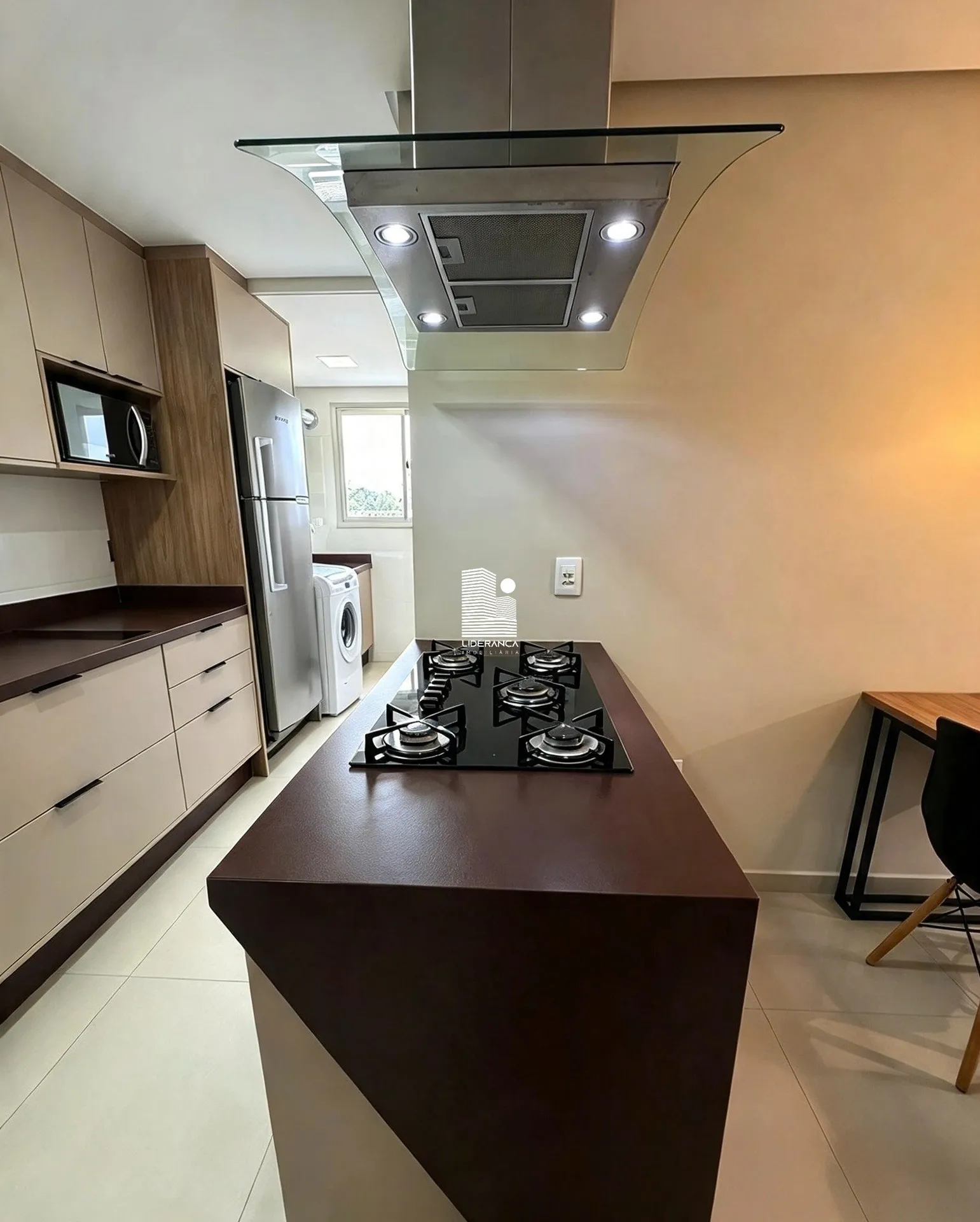 Квартира 78 м² со стиральной машиной и рабочим местом — photo 7