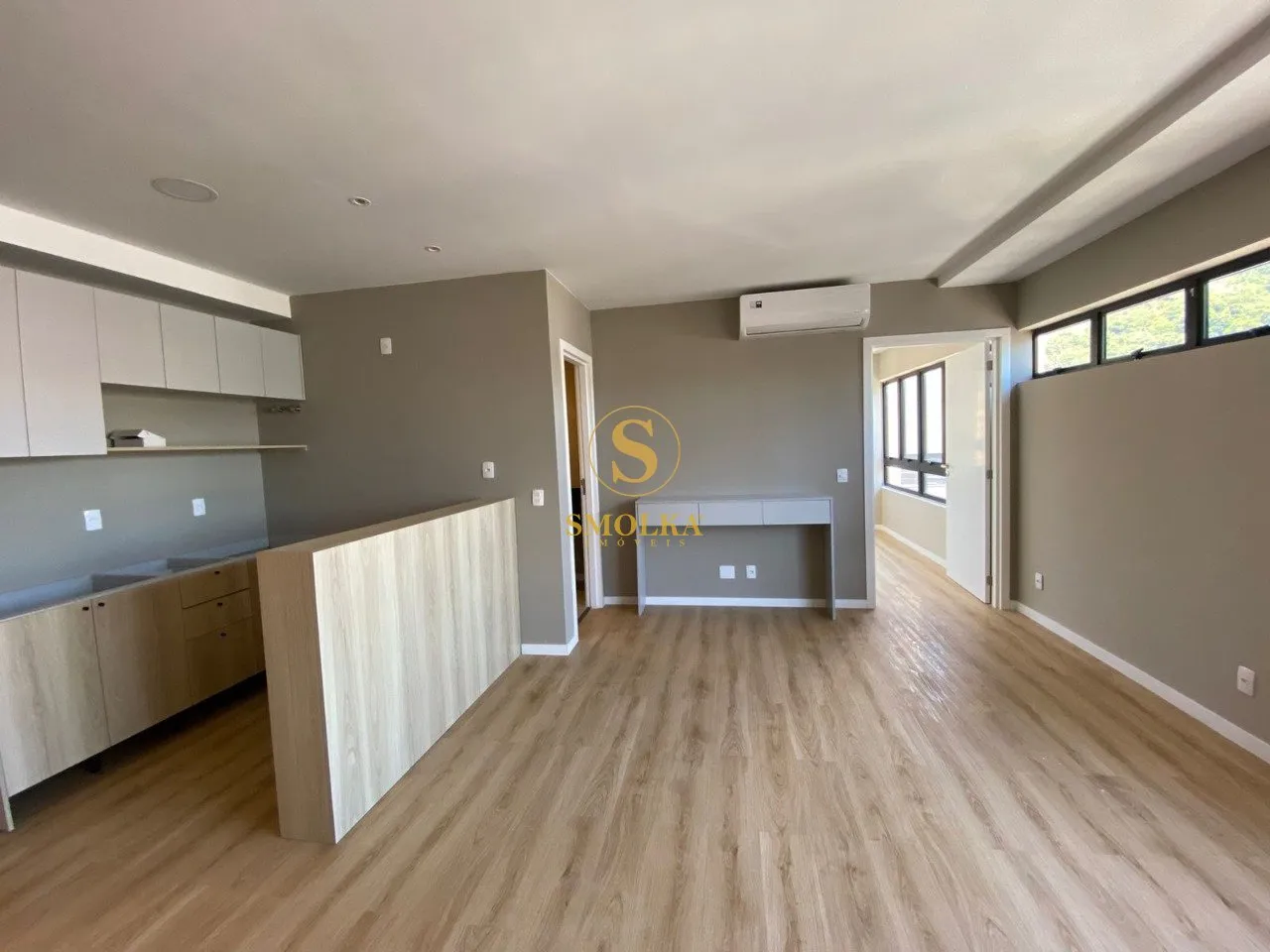 Apartamento de 54 m² con 1 suite y balcón de vidrio — photo 2