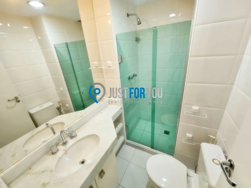 Furnished 2-bedroom apartment, 68 m², 1 parking space — photo 18