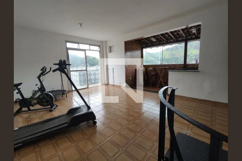 2-bedroom apartment with a mountain view in Rio de Janeiro — photo 21