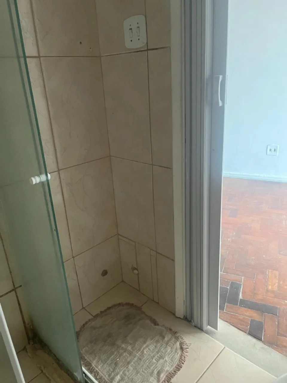 Apartamento, 48 m², com piso de madeira ou laminado — photo 4