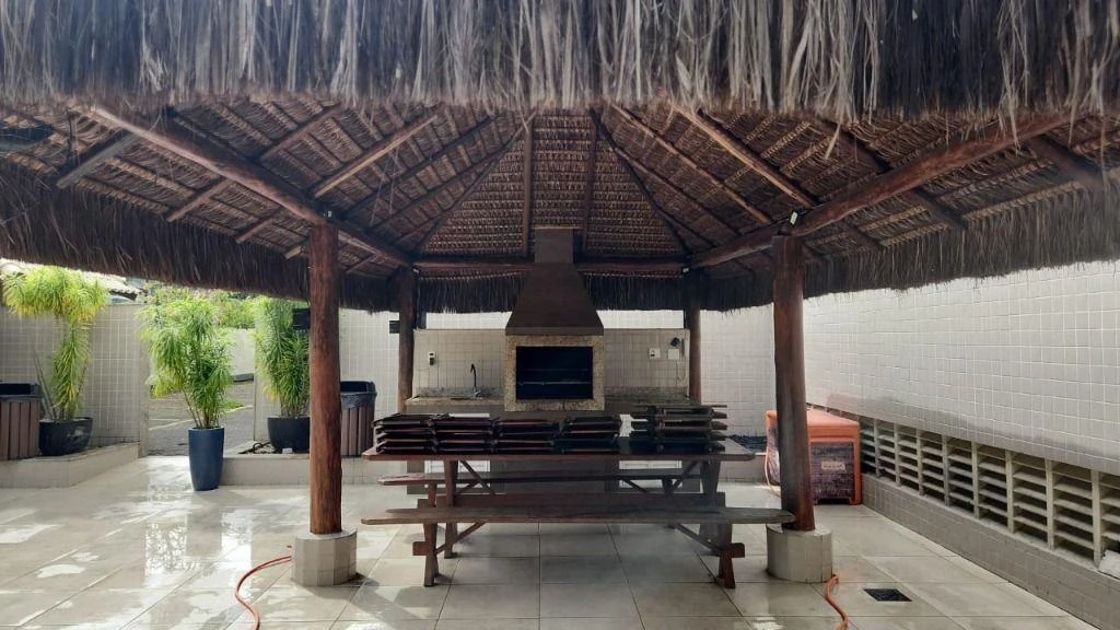 Furnished 2-bedroom duplex with private terrace — photo 30