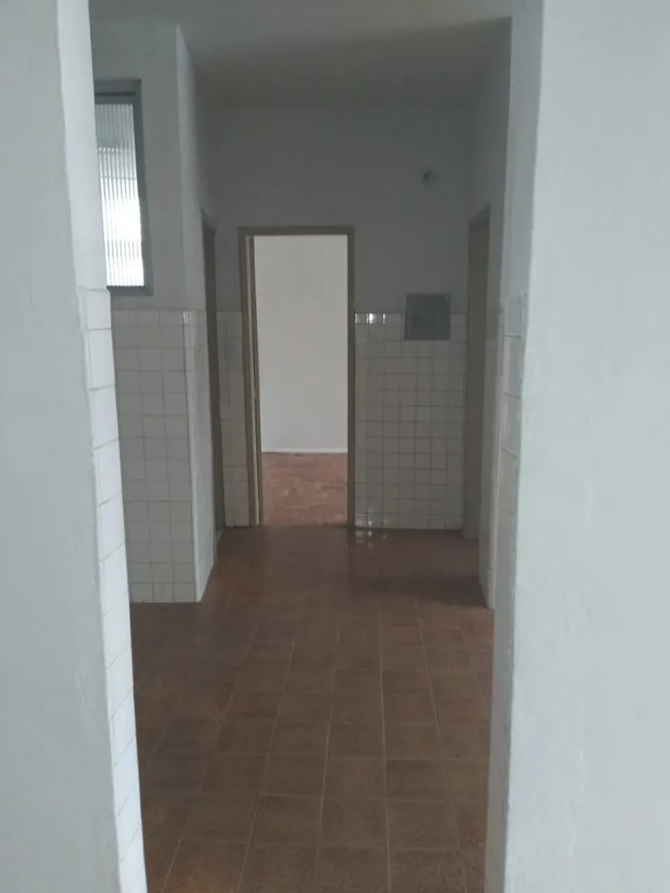 Unfurnished apartment with 2 bedrooms and 1 bathroom — photo 13
