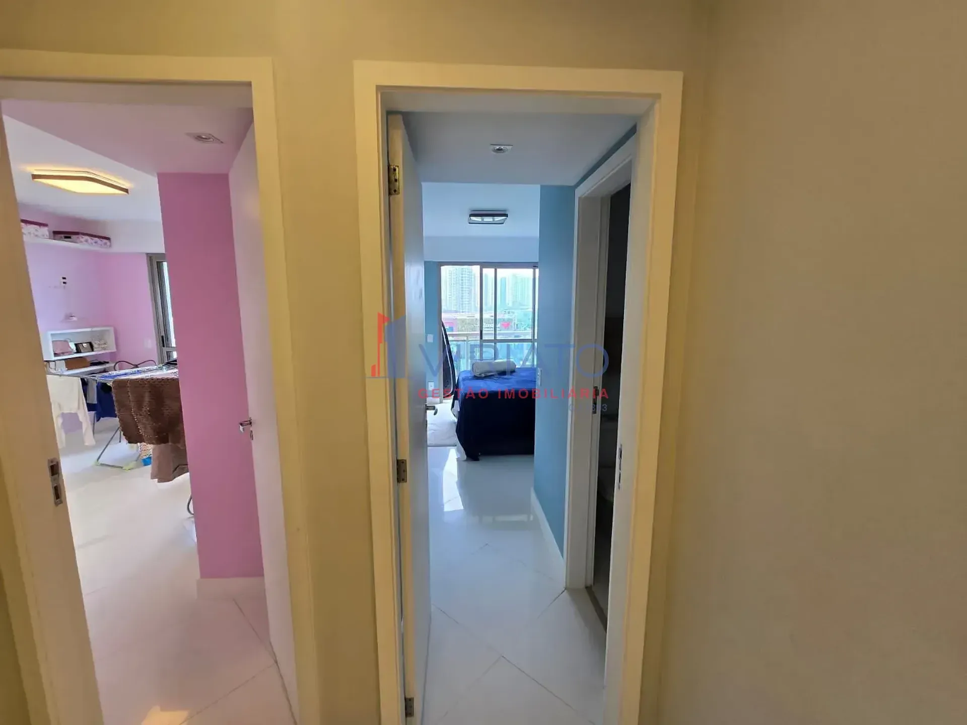 Furnished apartment with 4 bedrooms and 5 bathrooms — photo 34