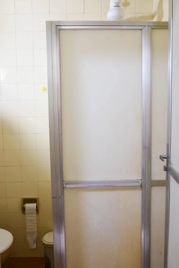 Apartamento para alugar com 2 quartos, 1 banheiro e vaga — photo 10