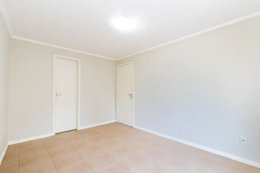 Unfurnished house with 4 bedrooms and 150 m² — photo 17