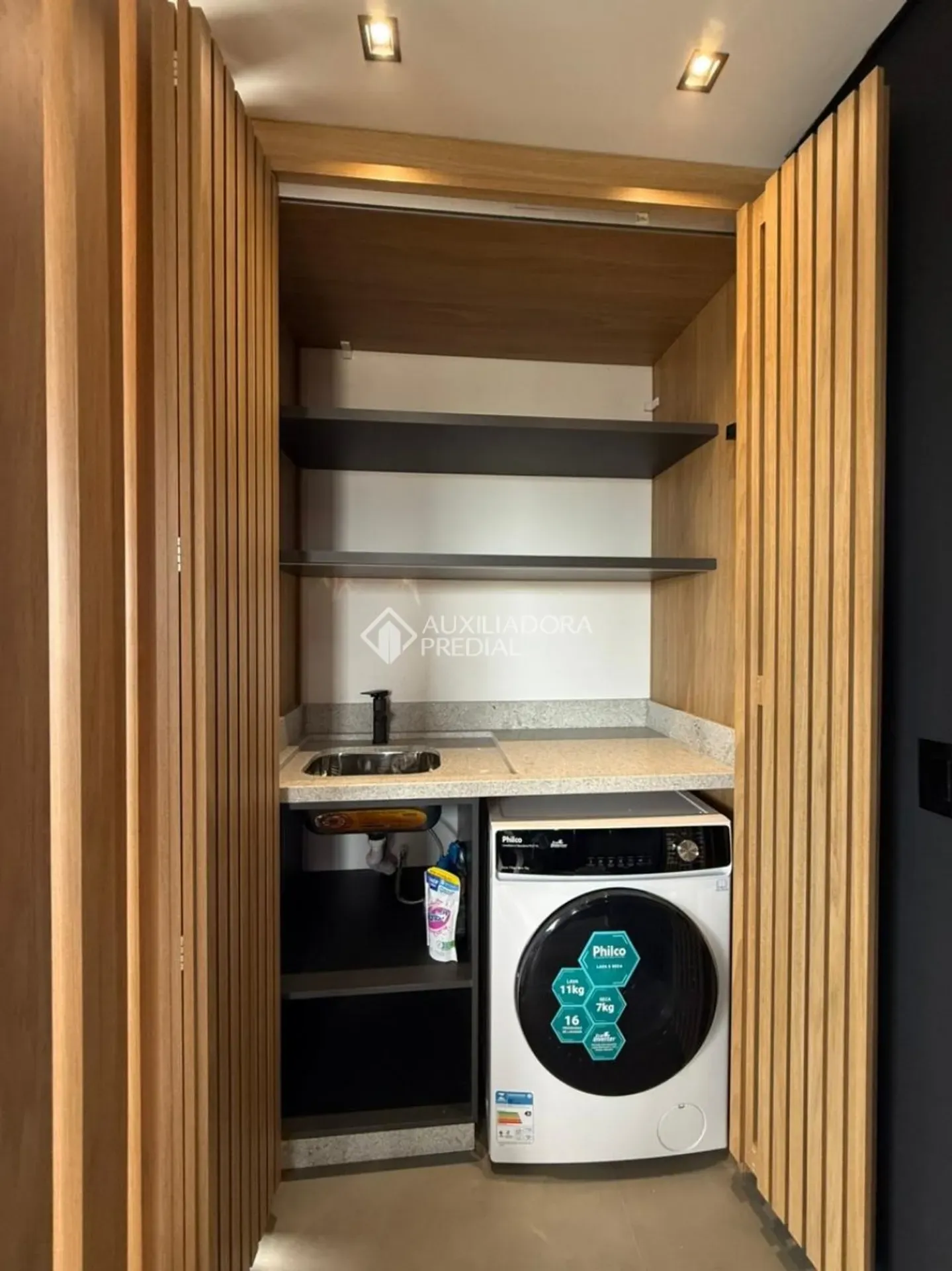 Apartamento amueblado de 1 dormitorio con baño en suite — photo 14