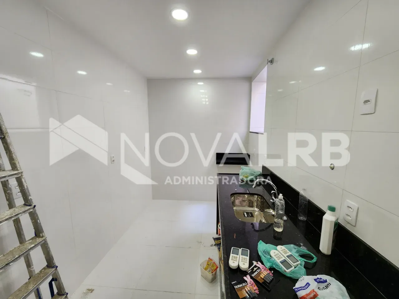 3-bedroom apartment with 90 m² and closed kitchen — photo 21