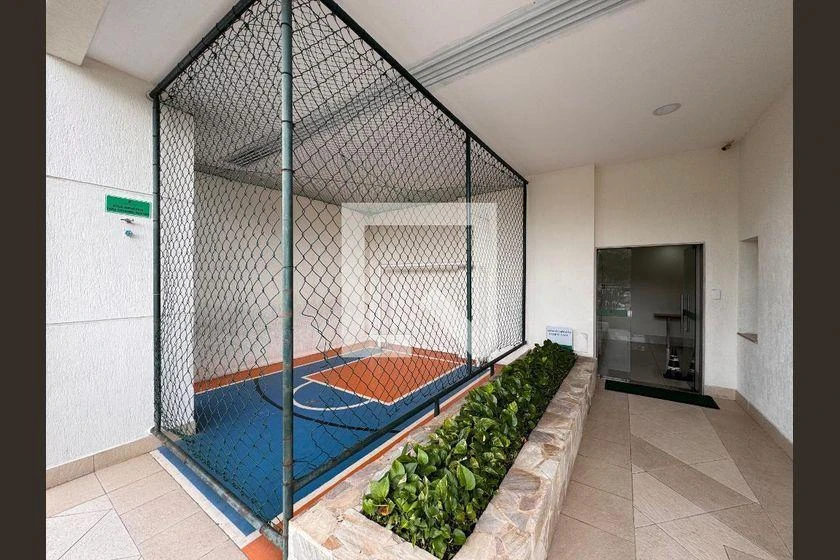 2-bedroom 87 m² apartment with parking and enclosed balcony — photo 29