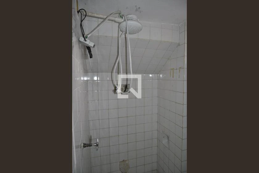 Casa para alugar com 3 quartos, varanda e 110 m² — photo 34