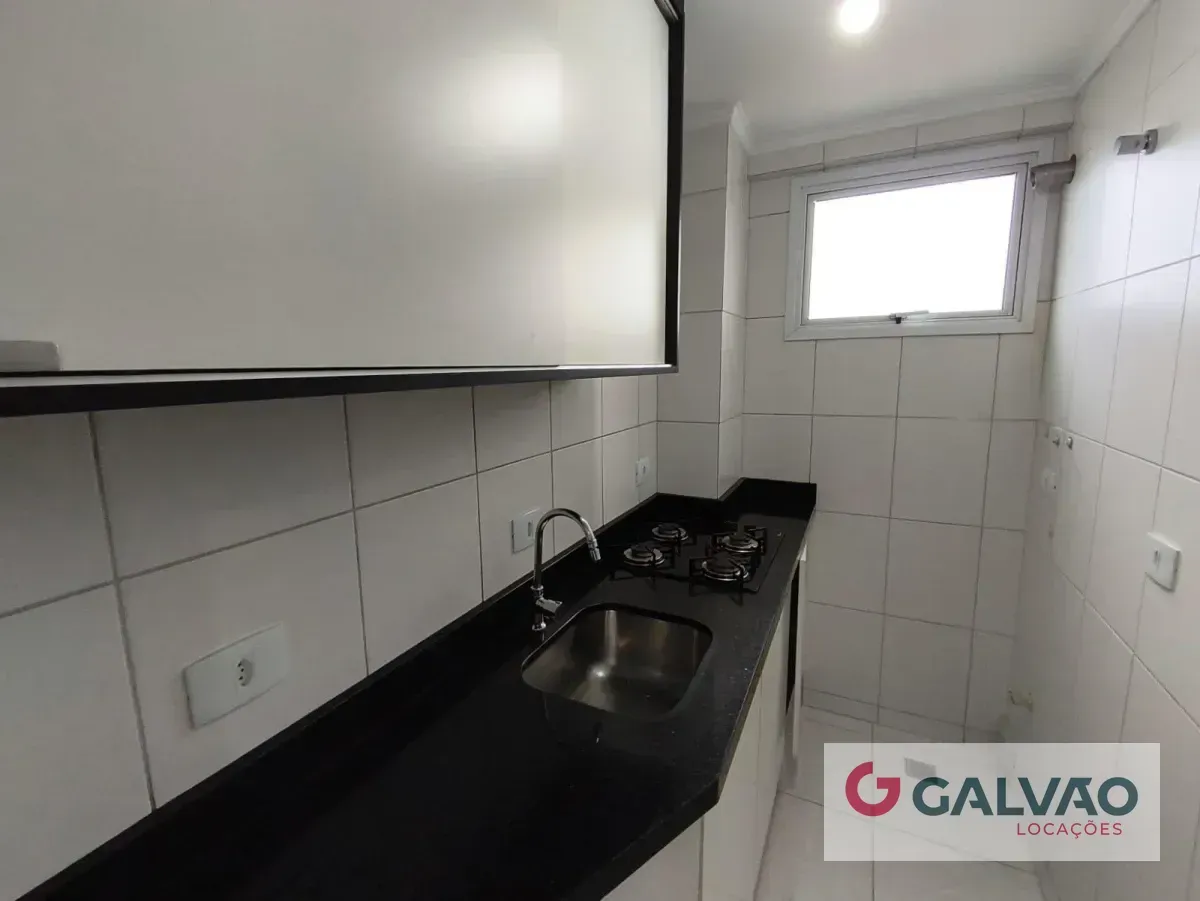 Apartamento de 71 m² com 2 quartos e 13º andar