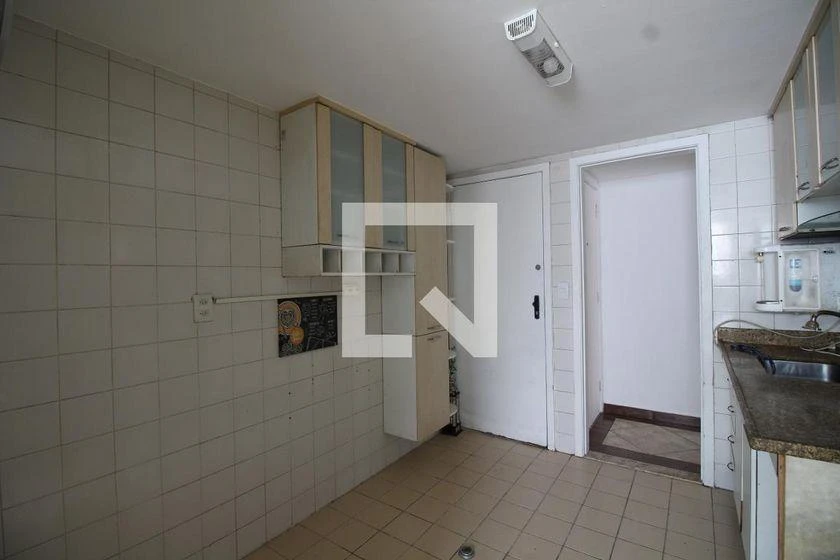 Квартира з 3 спальнями та робочим місцем — photo 31