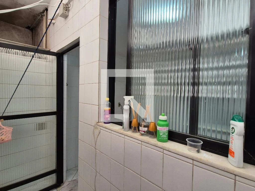 Apartamento mobiliado com 1 quarto e 1 banheiro, sem vaga — photo 2