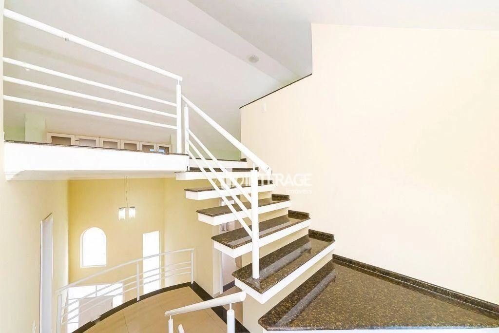 House, 270 m², with a bathtub — photo 42