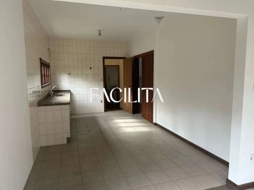 House with 3 bedrooms and a private garden — photo 6