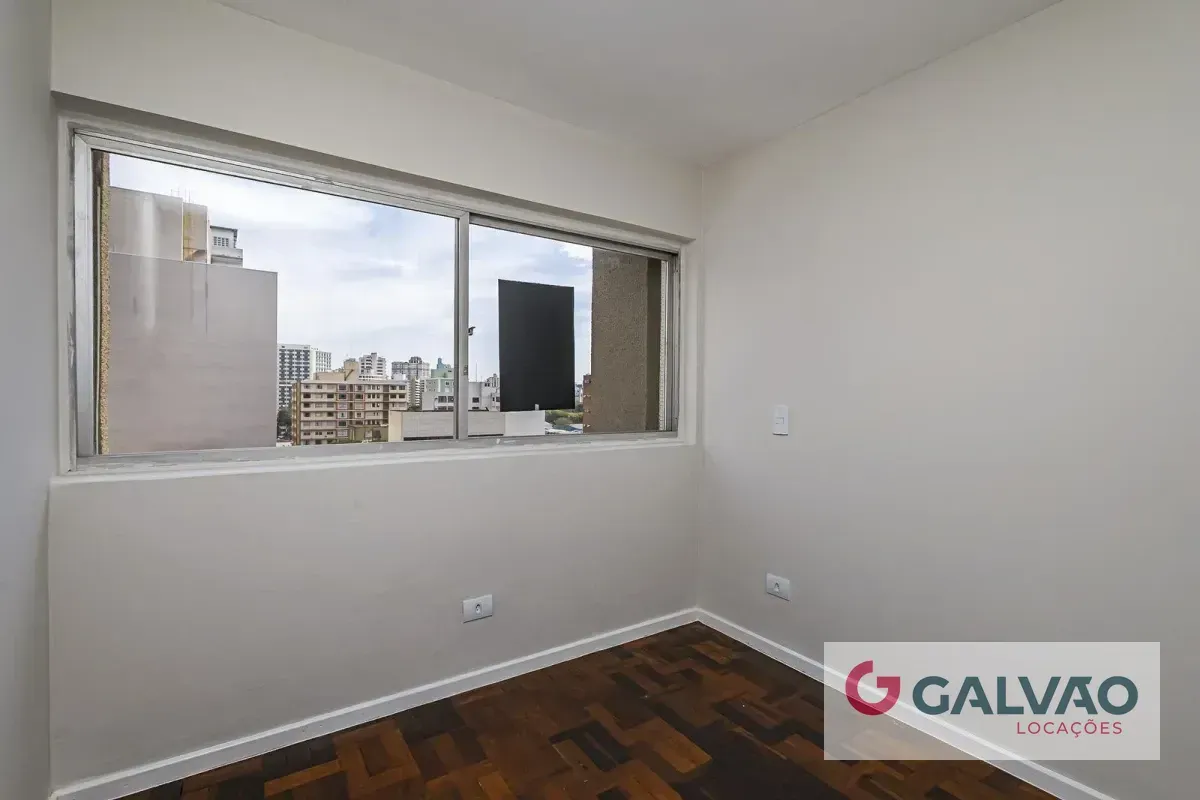 2-bedroom apartment with open-plan kitchen and 2 parking spaces — photo 12