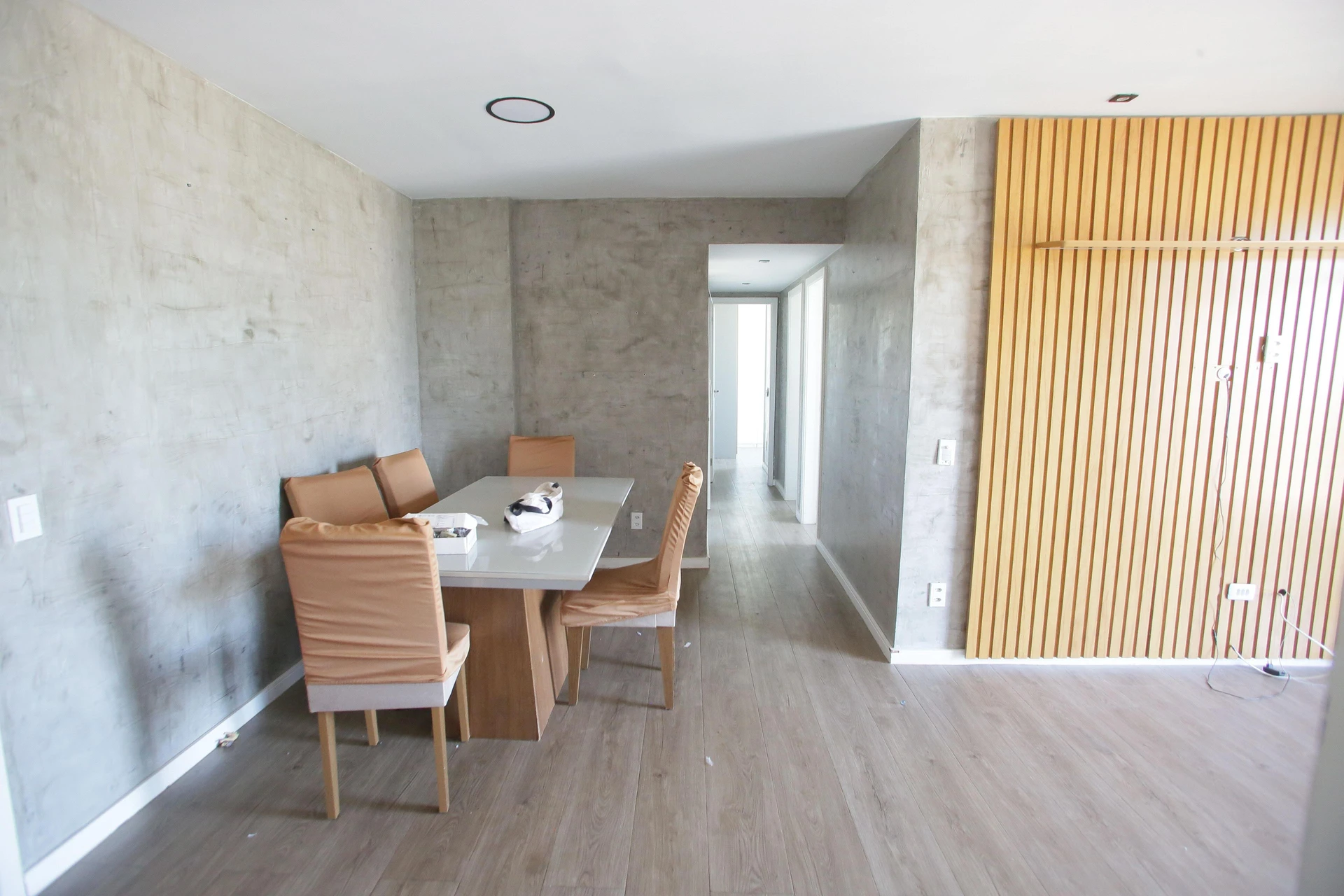 3-bedroom apartment with a balcony and 1 parking space — photo 10