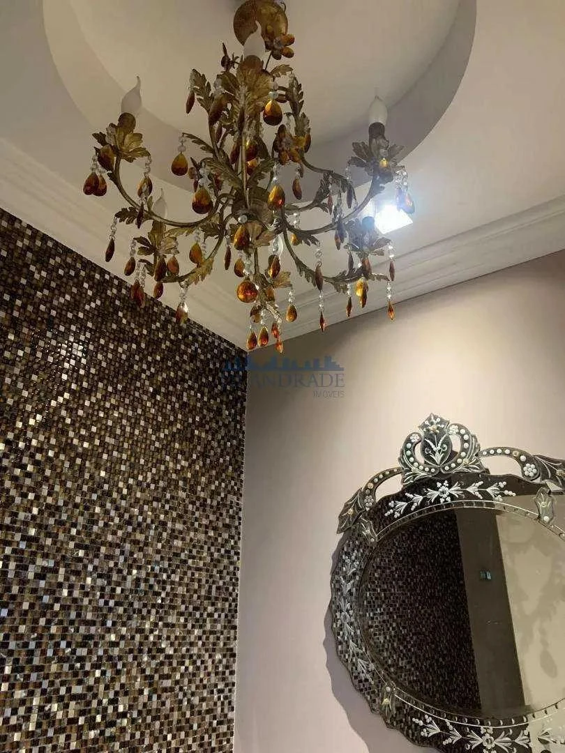 House with 6 en-suite bedrooms and 12 bathrooms — photo 26