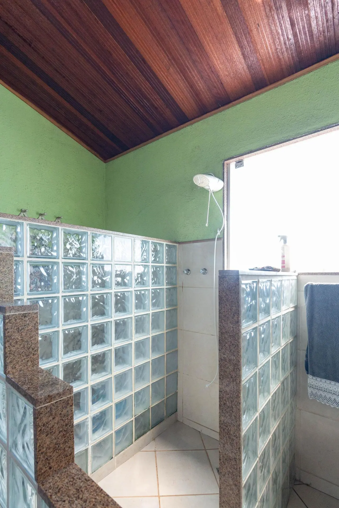 7-bedroom house with a jacuzzi — photo 131