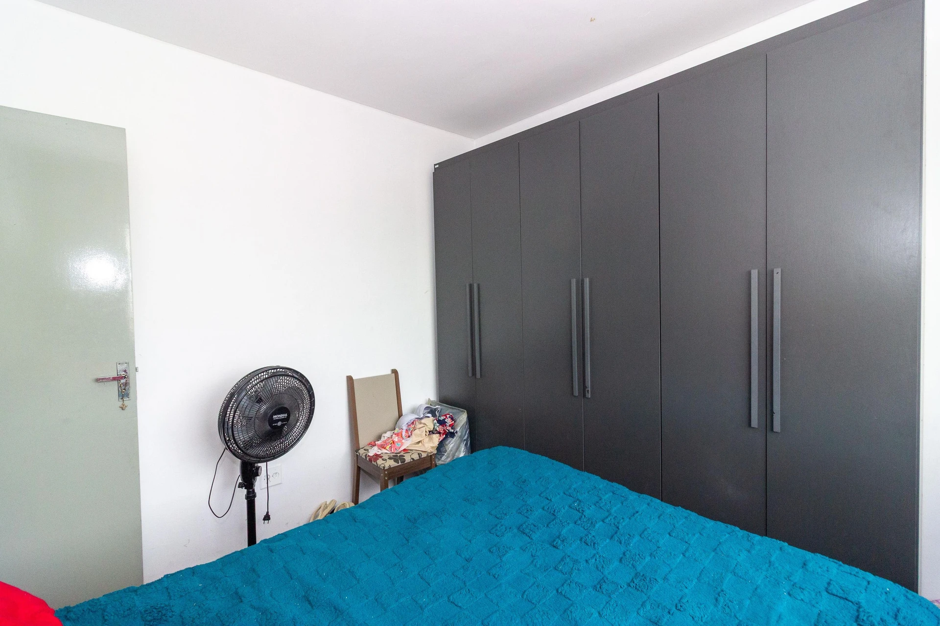 Furnished 2-bedroom apartment with 1 parking space — photo 8