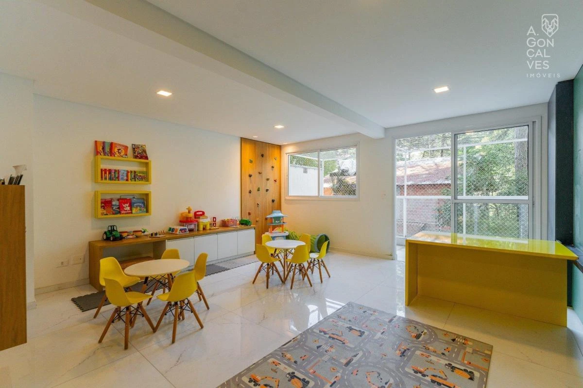 Water view in a 2-bedroom apartment, 106 m² — photo 4