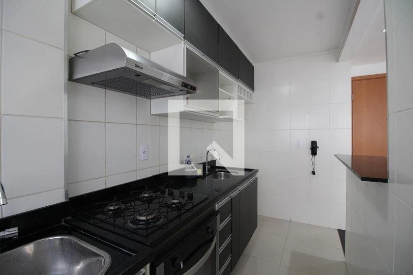 Apartamento de 2 quartos em condomínio com piscina — photo 8