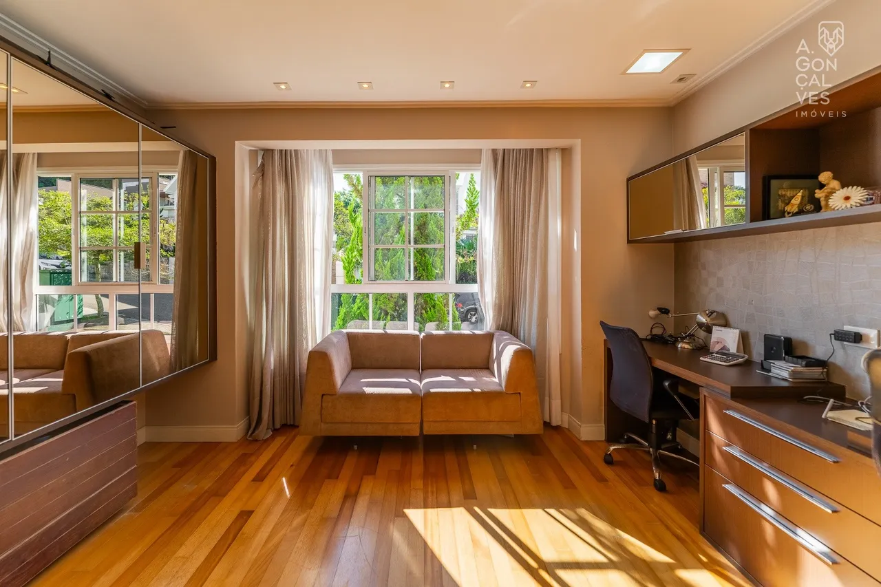 Casa mobiliada com 3 quartos e 4 vagas, jardim e varanda — photo 17