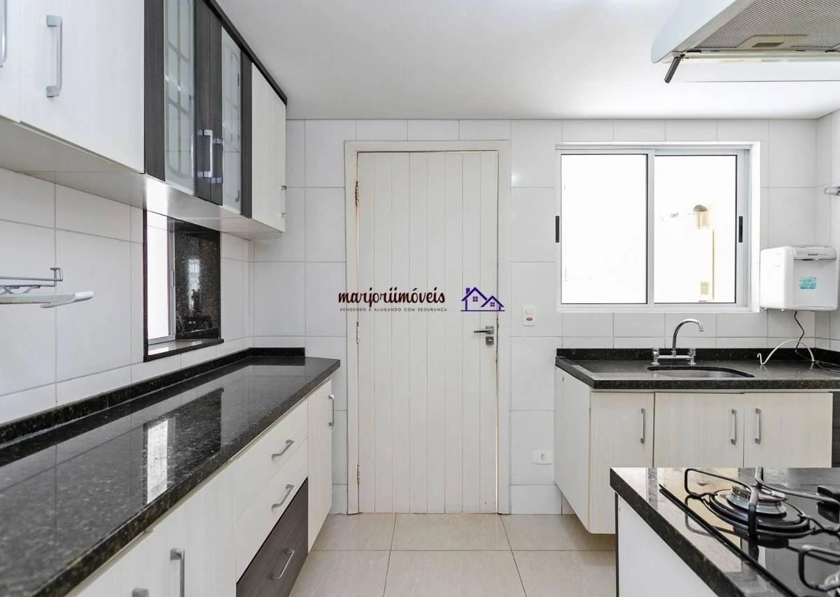 3-bedroom house, 1 with its own bathroom, 139 m², Curitiba — photo 4
