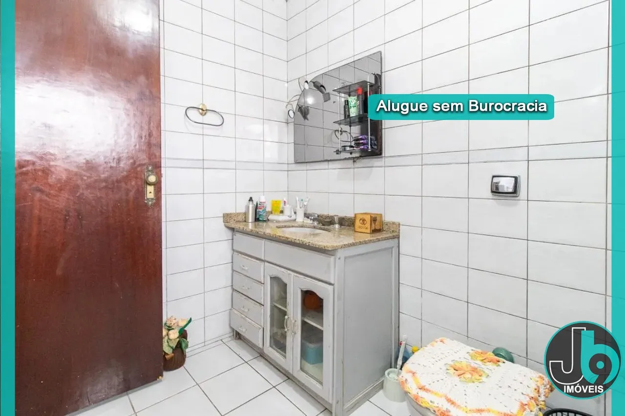 Rental house with 4 bedrooms and 3 bathrooms — photo 42