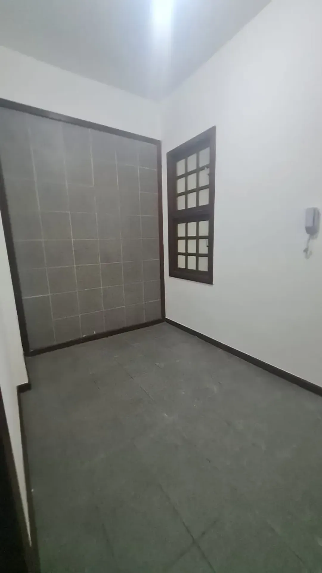 1-bedroom, 1-bath apartment on the 3rd floor — photo 14