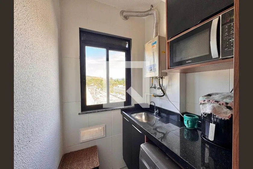 Apartamento de aluguel mobiliado com 2 quartos e varanda — photo 21