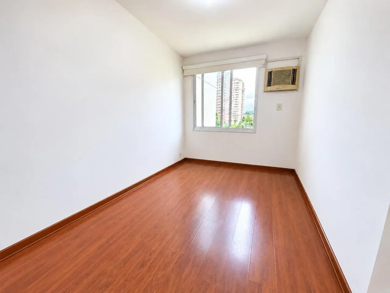 Mountain view in a 2-bedroom apartment, 70 m² — photo 7