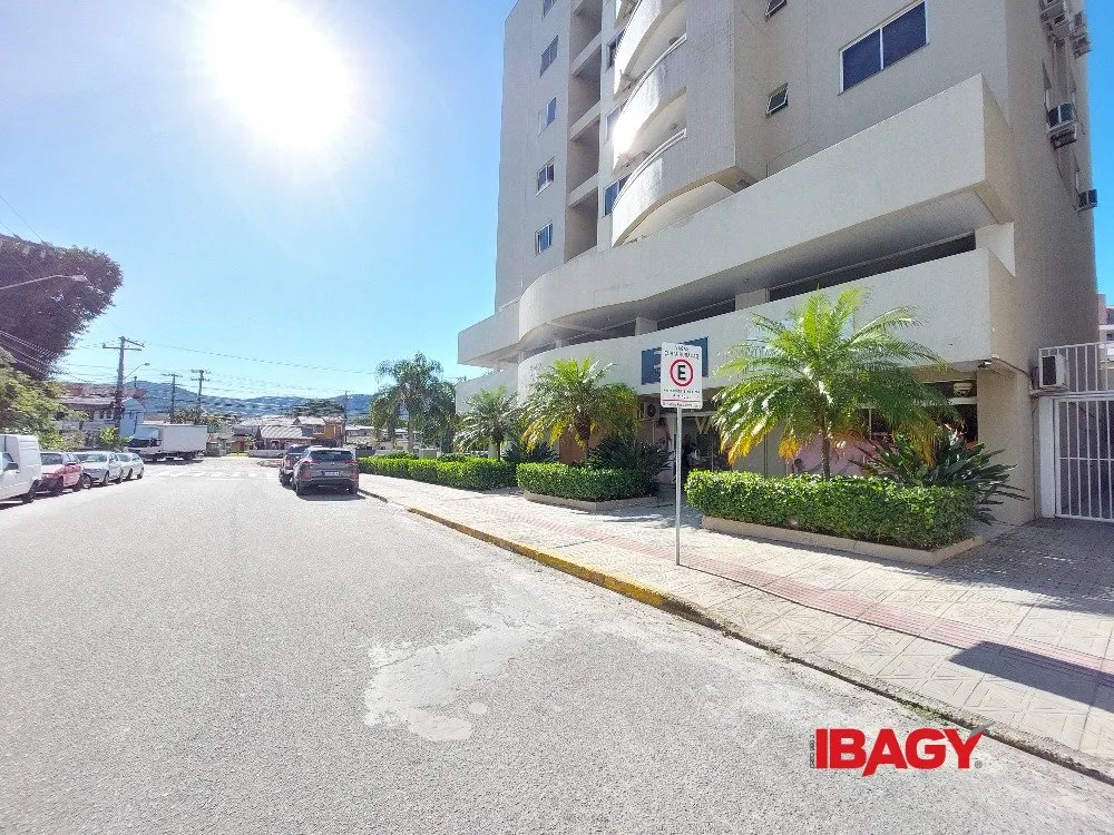 Apartamento mobiliado com 2 quartos e cozinha integrada — photo 19