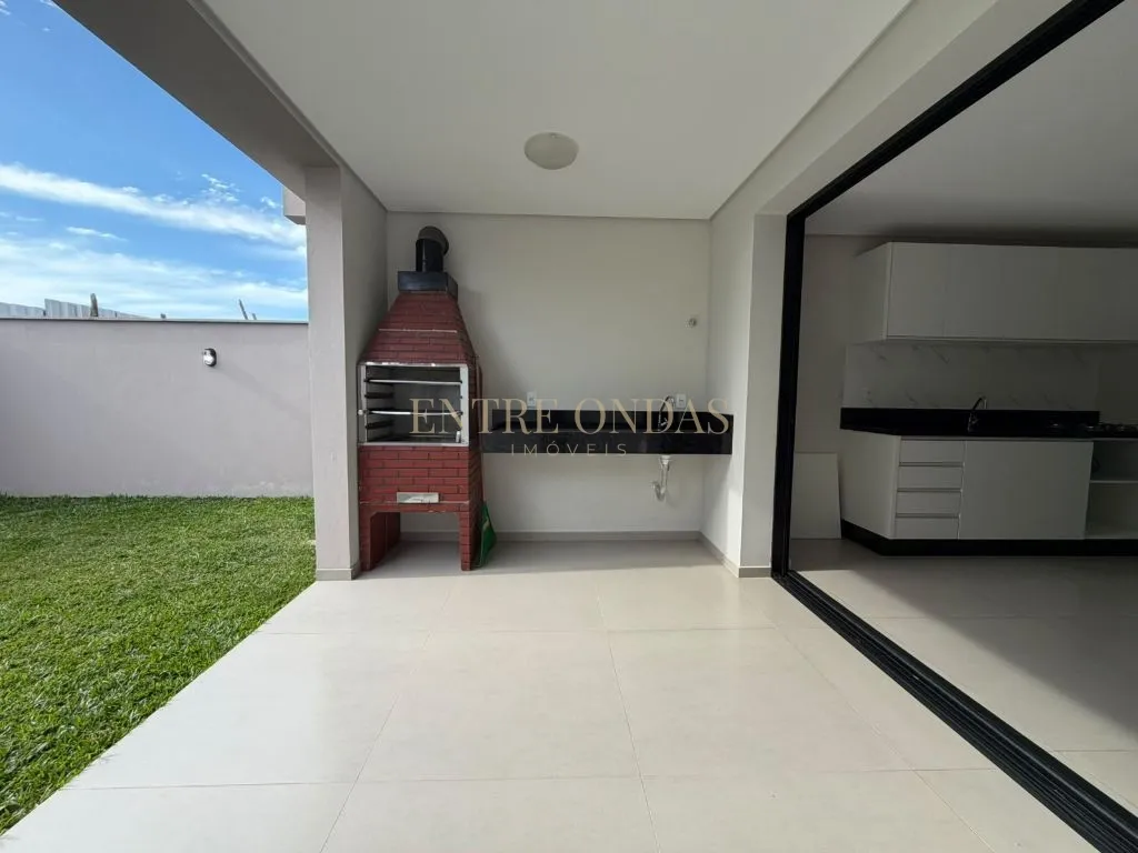 3-bedroom house, 1 with its own bathroom, 202 m² — photo 12