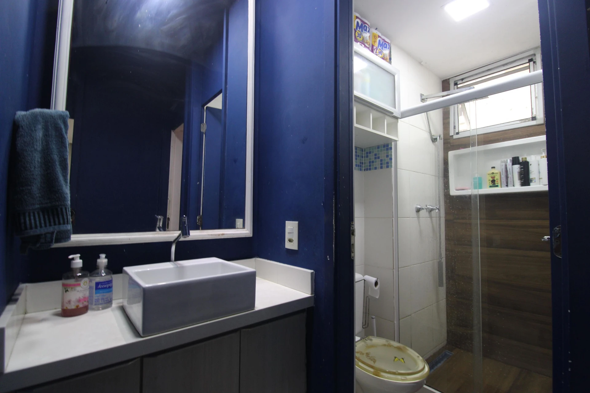 Furnished 2-bedroom apartment with a balcony — photo 23
