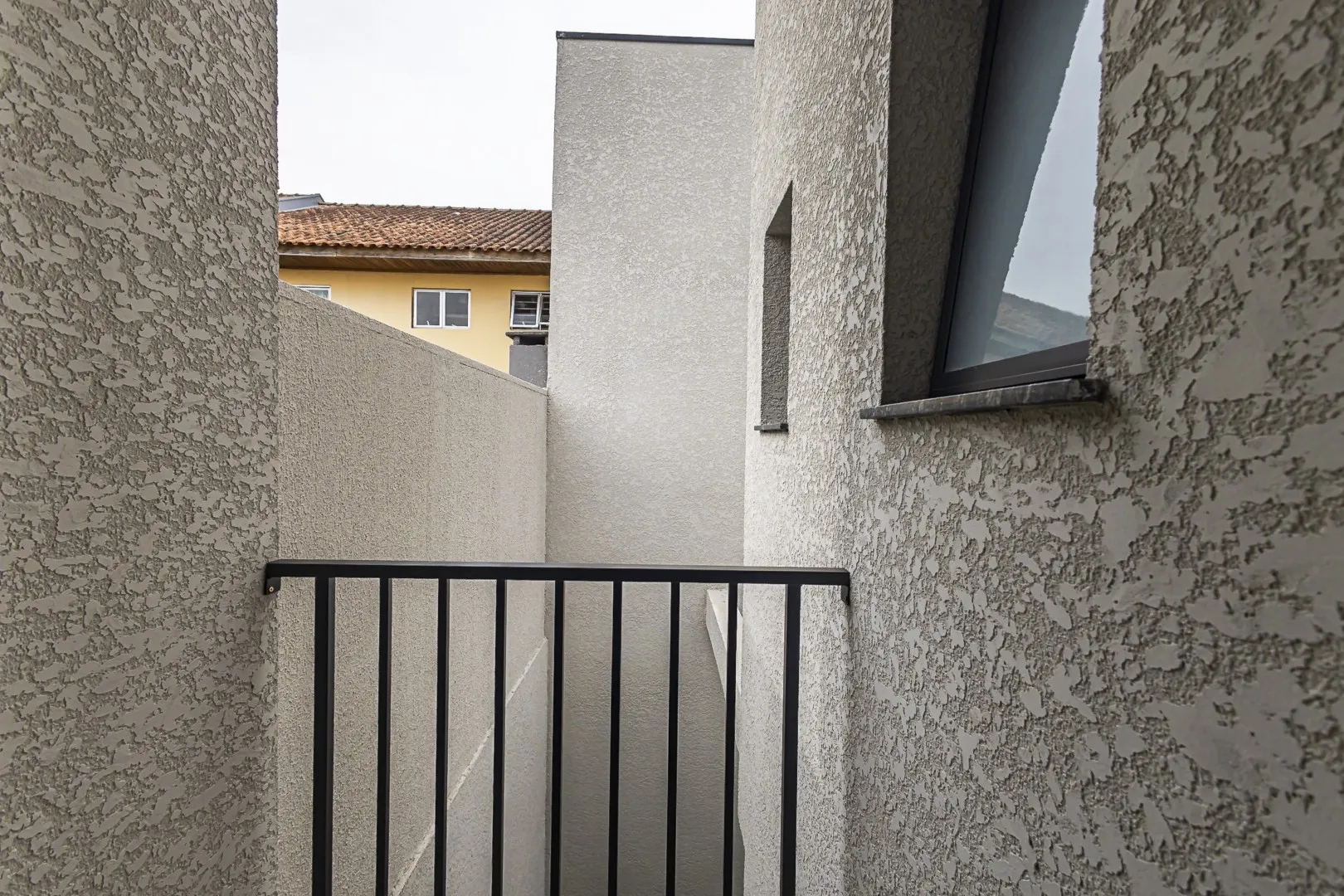 House with 3 bedrooms, 3 baths and 2 parking spots — photo 35