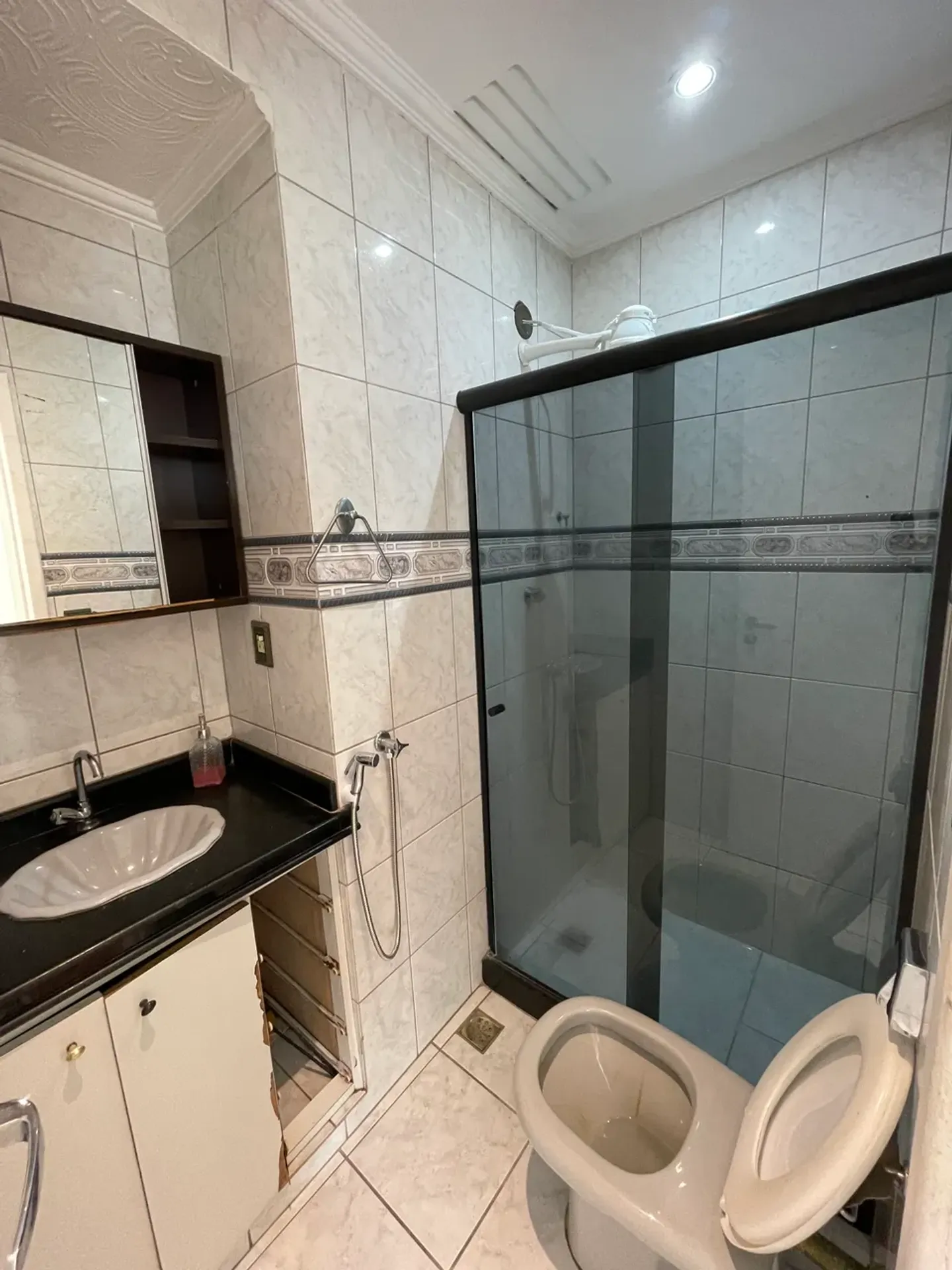 Glass-enclosed balcony in a 2-bedroom apartment, 80 m² — photo 7