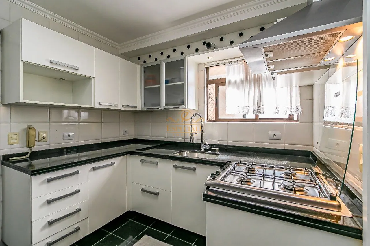 4-bedroom apartment with 146 m² and private BBQ — photo 9