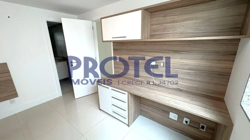 Unfurnished penthouse with 4 bedrooms and 5 bathrooms — photo 15